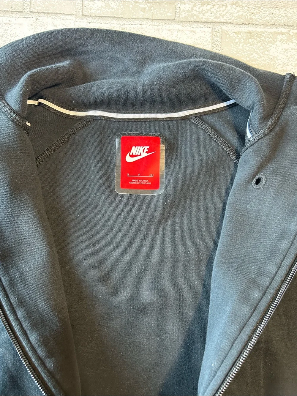 Nike classic black